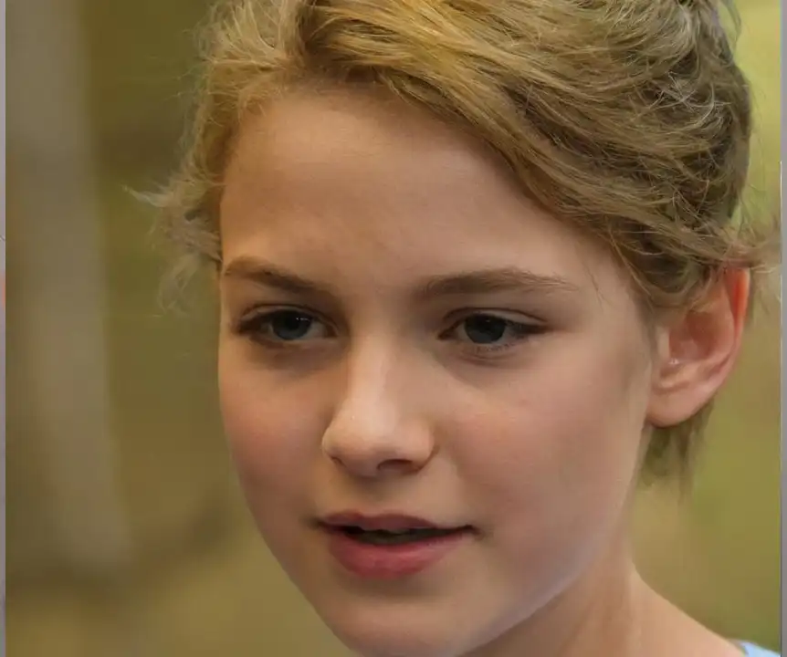 Sophia Lin, Drukwerk Specialist